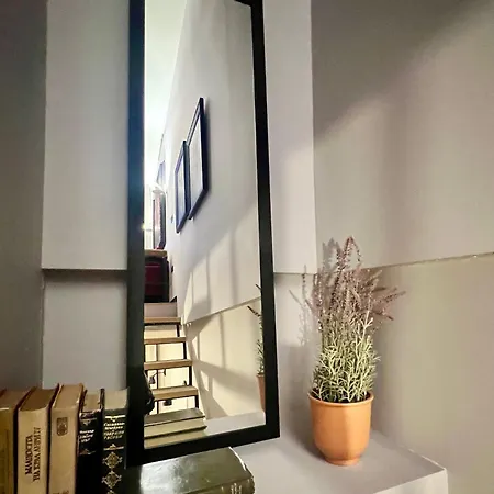 Apartman Flower House 9