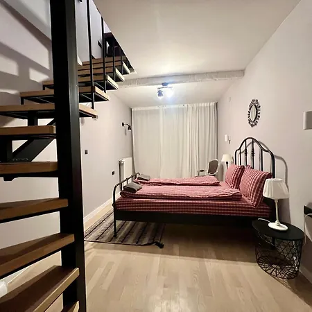 Appartement Flower House 9 *