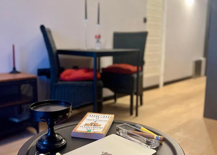 Апартамент Flower House 9