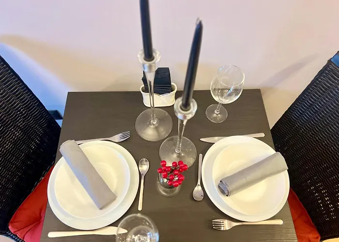 Apartment Flower House 9 *